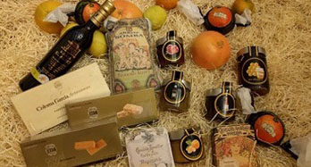 Купете подаръчни комплекти с плодове - Valencia gourmet gift boxes online